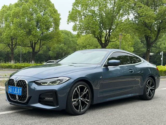 BMW 4 Series 2021 425i M Conjunto deportivo exterior foto 1 BMW 4 Series 2021 425i M Conjunto deportivo exterior foto 1