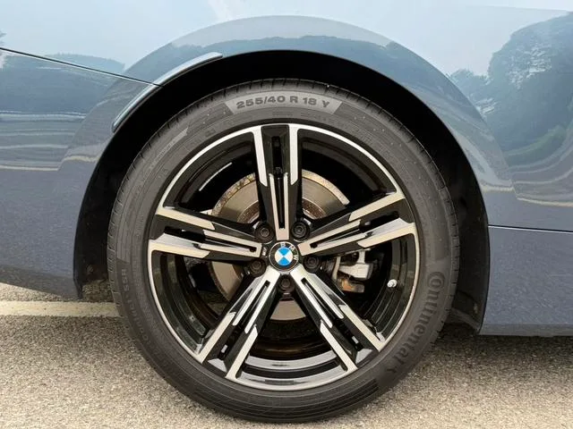 BMW 4 Series 2021 425i M Conjunto deportivo interior foto 13 BMW 4 Series 2021 425i M Conjunto deportivo interior foto 13