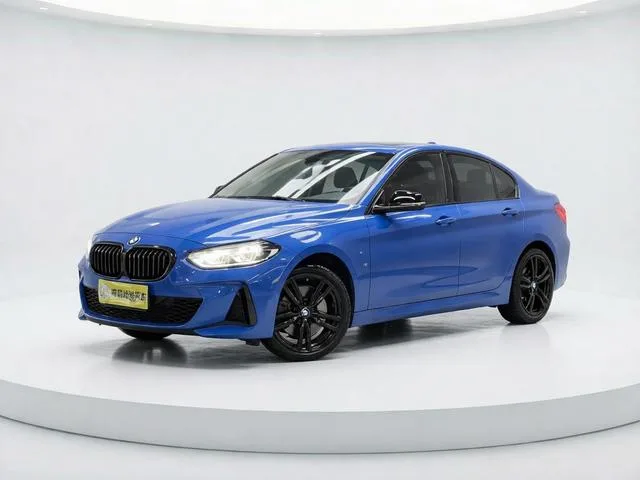 BMW 1 Series 2021 125i M Edición nocturna deportiva exterior foto 1 BMW 1 Series 2021 125i M Edición nocturna deportiva exterior foto 1