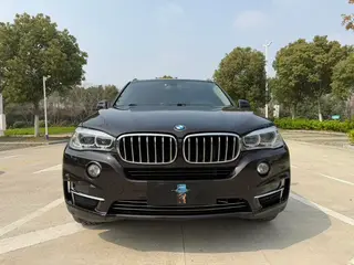 BMW X5 2018 xDrive28i exterior foto 2 BMW X5 2018 xDrive28i exterior foto 2