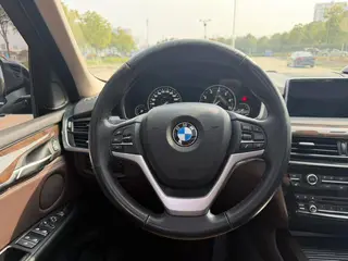 BMW X5 2018 xDrive28i interior foto 14 BMW X5 2018 xDrive28i interior foto 14