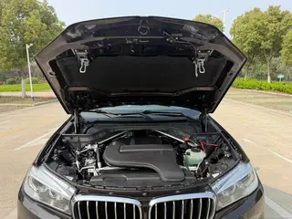 BMW X5 2018 xDrive28i interior foto 15 BMW X5 2018 xDrive28i interior foto 15