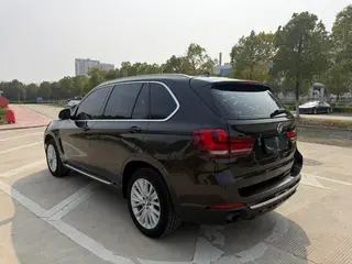 BMW X5 2018 xDrive28i interior foto 17 BMW X5 2018 xDrive28i interior foto 17