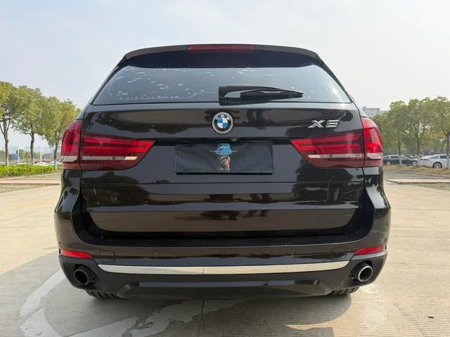 BMW X5 2018 xDrive28i interior foto 18 BMW X5 2018 xDrive28i interior foto 18