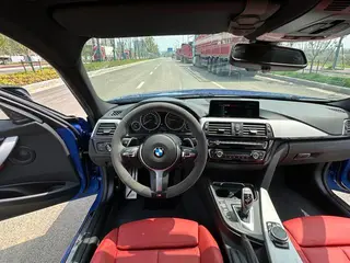 BMW 3 Series 2017 330i M Sporty interior photo 18 BMW 3 Series 2017 330i M Sporty interior photo 18
