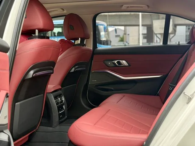 BMW 3 Series 2021 Restyling 325Li M Sports Night Suit exterior photo 10 BMW 3 Series 2021 Restyling 325Li M Sports Night Suit exterior photo 10