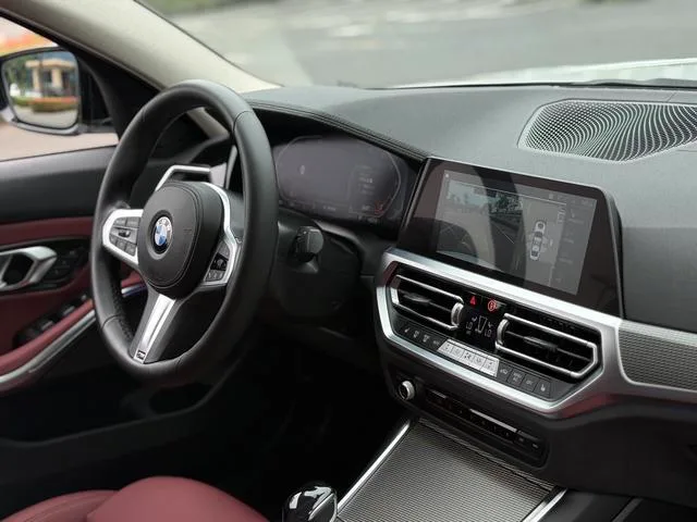 BMW 3 Series 2021 Restyling 325Li M Sports Night Suit interior photo 14 BMW 3 Series 2021 Restyling 325Li M Sports Night Suit interior photo 14