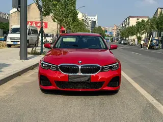 BMW 3 Series 2021 325Li M Conjunto deportivo exterior foto 2 BMW 3 Series 2021 325Li M Conjunto deportivo exterior foto 2