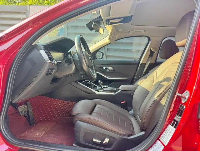 BMW 3 Series 2021 325Li M Conjunto deportivo interior foto 10 BMW 3 Series 2021 325Li M Conjunto deportivo interior foto 10