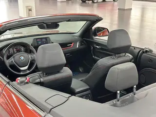 BMW 2 Series 2019 225i Convertible Coupe Sports Design Suit interior photo 11 BMW 2 Series 2019 225i Convertible Coupe Sports Design Suit interior photo 11