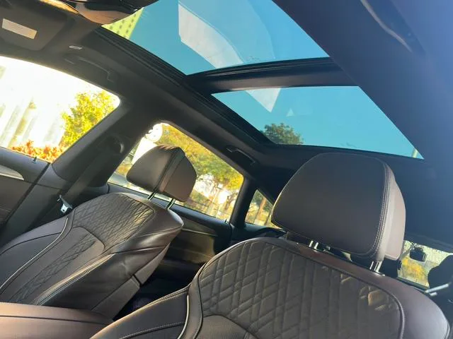 BMW 6 Series GT 2019 630i M Sports Grand Traveler Edition interior photo 11 BMW 6 Series GT 2019 630i M Sports Grand Traveler Edition interior photo 11