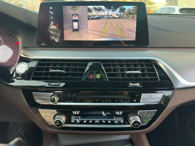 BMW 6 Series GT 2019 630i M Sports Grand Traveler Edition interior photo 17 BMW 6 Series GT 2019 630i M Sports Grand Traveler Edition interior photo 17