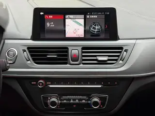 BMW 1 Series 2019 120i Leading Type M Sports suit interior photo 8