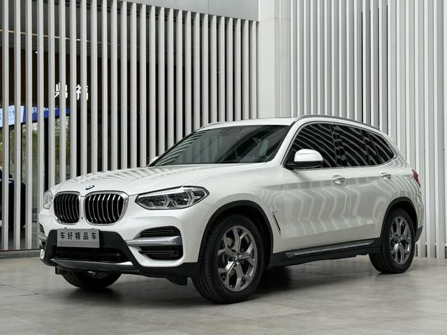 BMW X3 2020 xDrive28i Traje de lujo exterior foto 1 BMW X3 2020 xDrive28i Traje de lujo exterior foto 1