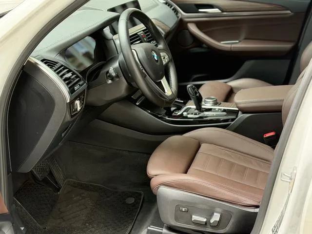 BMW X3 2020 xDrive28i Traje de lujo exterior foto 7 BMW X3 2020 xDrive28i Traje de lujo exterior foto 7