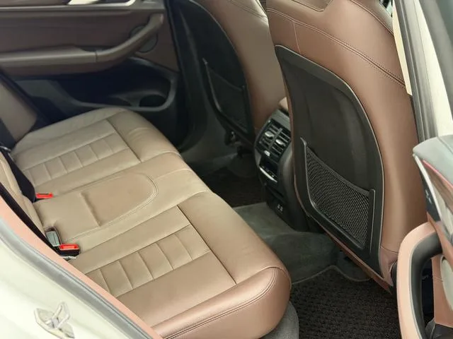 BMW X3 2020 xDrive28i Traje de lujo interior foto 9 BMW X3 2020 xDrive28i Traje de lujo interior foto 9
