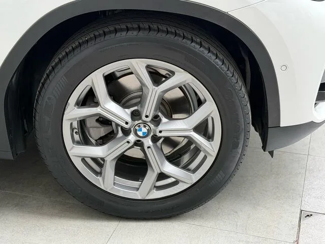 BMW X3 2020 xDrive28i Traje de lujo interior foto 11 BMW X3 2020 xDrive28i Traje de lujo interior foto 11