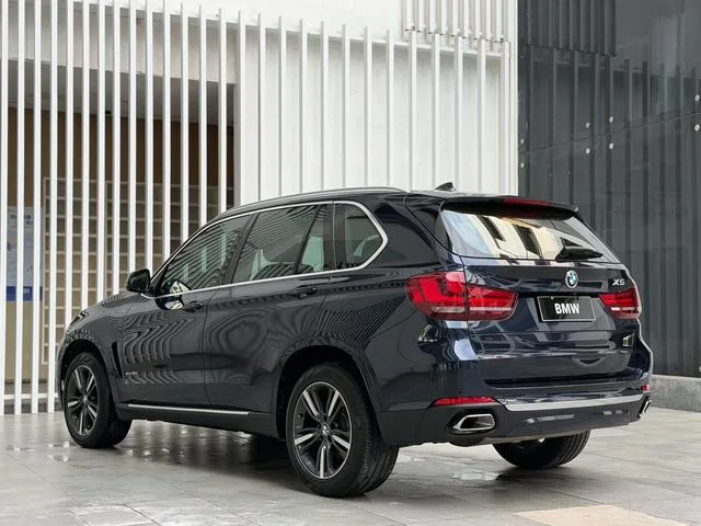 BMW X5 2018 xDrive35i Estilo elegante interior foto 11 BMW X5 2018 xDrive35i Estilo elegante interior foto 11
