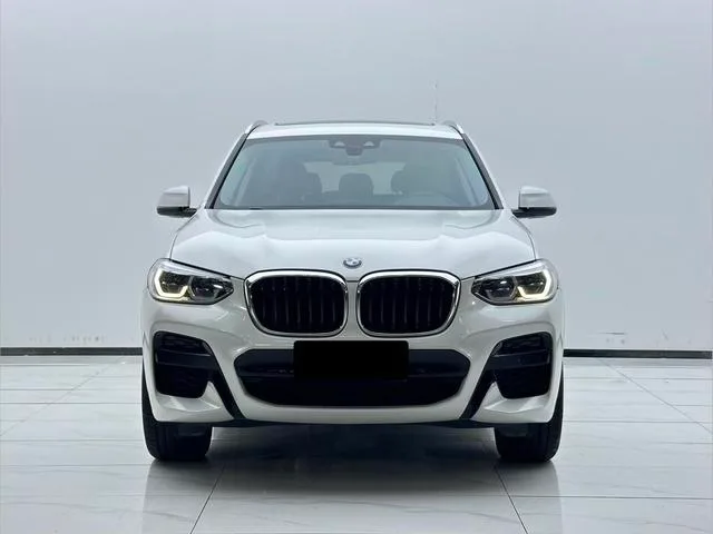 BMW X3 2021 xDrive25i M Sports suit exterior photo 2 BMW X3 2021 xDrive25i M Sports suit exterior photo 2