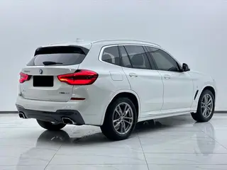 BMW X3 2021 xDrive25i M Sports suit interior photo 13 BMW X3 2021 xDrive25i M Sports suit interior photo 13