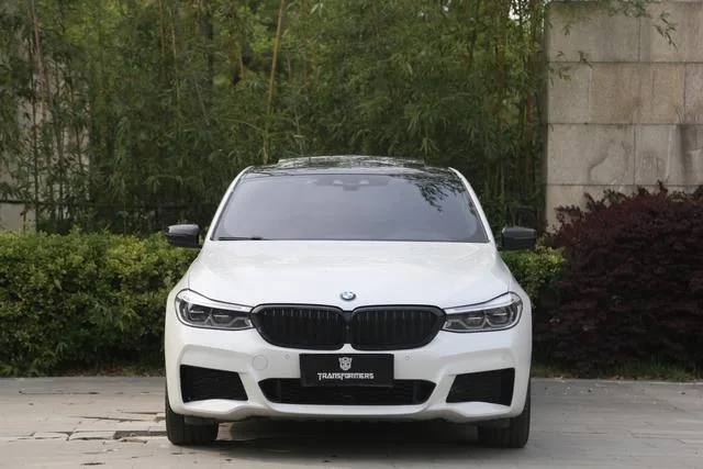 BMW 6 Series GT 2018 640i xDrive M Sports suit exterior photo 2
