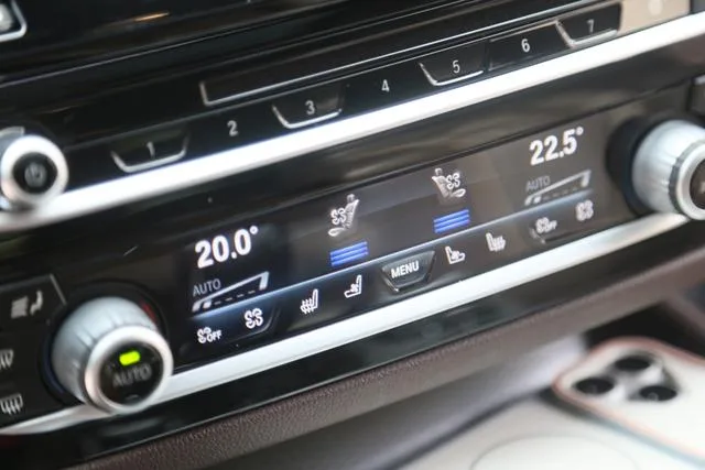 BMW 6 Series GT 2018 640i xDrive M Sports suit exterior photo 7