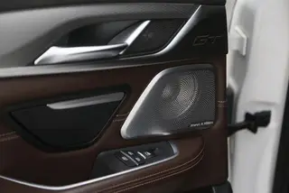 BMW 6 Series GT 2018 640i xDrive M Sports suit interior photo 10