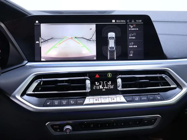 BMW X6 2020 xDrive30i M Sports suit interior photo 11 BMW X6 2020 xDrive30i M Sports suit interior photo 11