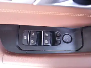 BMW X6 2020 xDrive30i M Sports suit interior photo 18 BMW X6 2020 xDrive30i M Sports suit interior photo 18