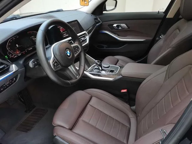 BMW 3 Series 2020 Reforma 325Li M Conjunto deportivo exterior foto 3 BMW 3 Series 2020 Reforma 325Li M Conjunto deportivo exterior foto 3
