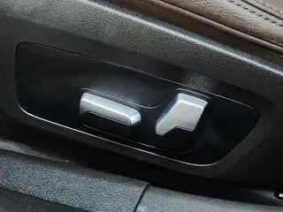 BMW 3 Series 2020 Reforma 325Li M Conjunto deportivo interior foto 14 BMW 3 Series 2020 Reforma 325Li M Conjunto deportivo interior foto 14