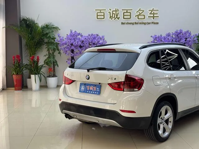 BMW X1 2015 sDrive18i Fashion Upgrade Edition exterior photo 6 BMW X1 2015 sDrive18i Fashion Upgrade Edition exterior photo 6