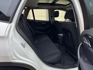 BMW X1 2015 sDrive18i Fashion Upgrade Edition interior photo 12 BMW X1 2015 sDrive18i Fashion Upgrade Edition interior photo 12