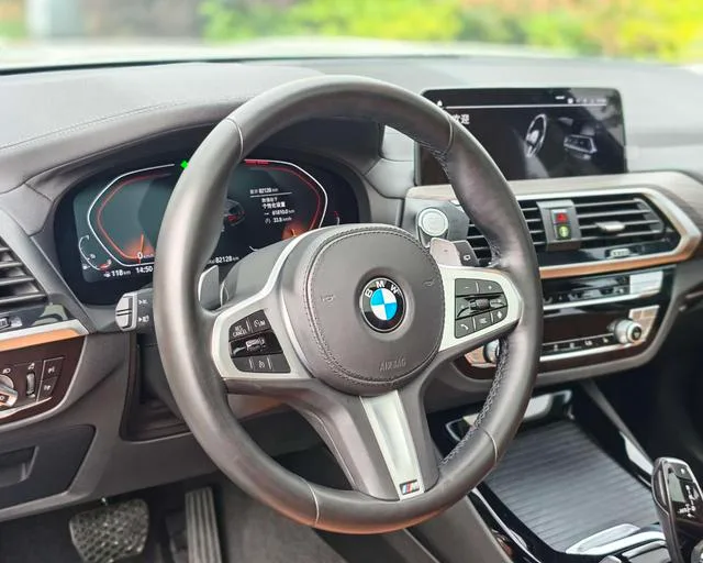BMW X3 2021 xDrive28i M Sports suit exterior photo 4 BMW X3 2021 xDrive28i M Sports suit exterior photo 4