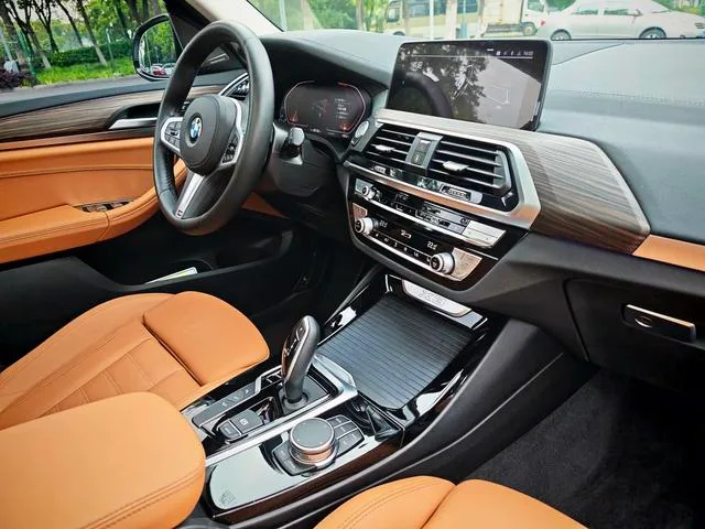 BMW X3 2021 xDrive28i M Sports suit exterior photo 9 BMW X3 2021 xDrive28i M Sports suit exterior photo 9