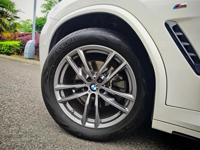 BMW X3 2021 xDrive28i M Sports suit interior photo 15 BMW X3 2021 xDrive28i M Sports suit interior photo 15