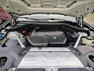 BMW X3 2021 xDrive28i M Sports suit interior photo 16 BMW X3 2021 xDrive28i M Sports suit interior photo 16
