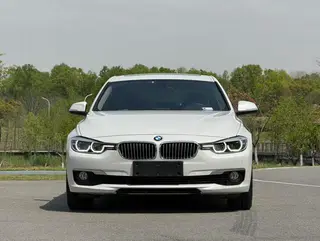 BMW 3 Series 2018 320Li Fashionable exterior photo 2 BMW 3 Series 2018 320Li Fashionable exterior photo 2