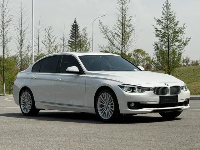 BMW 3 Series 2018 320Li Fashionable exterior photo 3 BMW 3 Series 2018 320Li Fashionable exterior photo 3