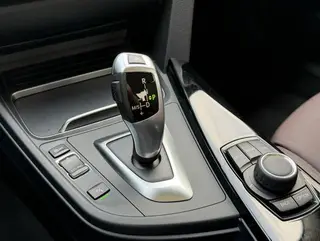 BMW 3 Series 2018 320Li Fashionable exterior photo 9 BMW 3 Series 2018 320Li Fashionable exterior photo 9