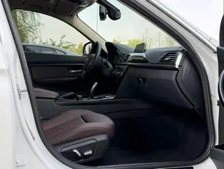 BMW 3 Series 2018 320Li Fashionable interior photo 11 BMW 3 Series 2018 320Li Fashionable interior photo 11