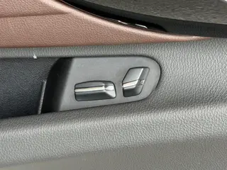 BMW 3 Series 2018 320Li Fashionable interior photo 15 BMW 3 Series 2018 320Li Fashionable interior photo 15