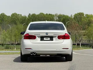 BMW 3 Series 2018 320Li Fashionable interior photo 17 BMW 3 Series 2018 320Li Fashionable interior photo 17