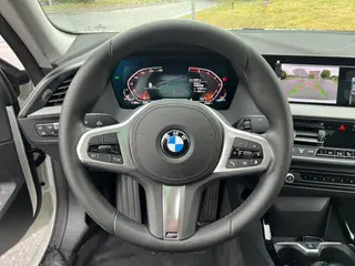 BMW 2 Series 2021 225i Four-door coupe M Sports suit interior photo 13 BMW 2 Series 2021 225i Four-door coupe M Sports suit interior photo 13