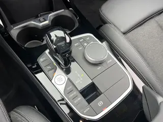 BMW 2 Series 2021 225i Four-door coupe M Sports suit interior photo 16 BMW 2 Series 2021 225i Four-door coupe M Sports suit interior photo 16