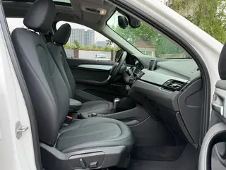 BMW X1 2016 sDrive18Li Premium Class interior photo 14 BMW X1 2016 sDrive18Li Premium Class interior photo 14