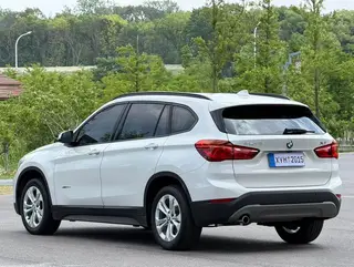 BMW X1 2016 sDrive18Li Premium Class interior photo 19 BMW X1 2016 sDrive18Li Premium Class interior photo 19