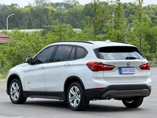 BMW X1 2016 sDrive18Li Premium Class interior photo 19 BMW X1 2016 sDrive18Li Premium Class interior photo 19