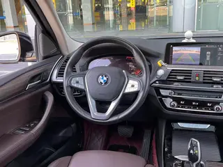 BMW X3 2020 xDrive28i Роскошный набор интерьер фото 7 BMW X3 2020 xDrive28i Роскошный набор интерьер фото 7