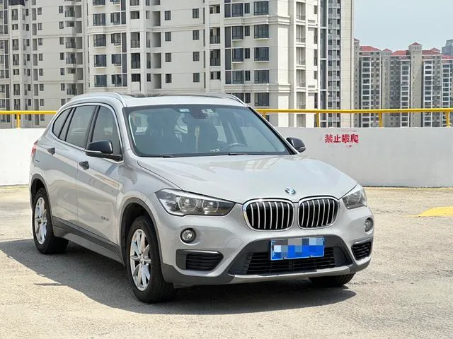 BMW X1 2016 sDrive18Li Fashionable exterior photo 2 BMW X1 2016 sDrive18Li Fashionable exterior photo 2